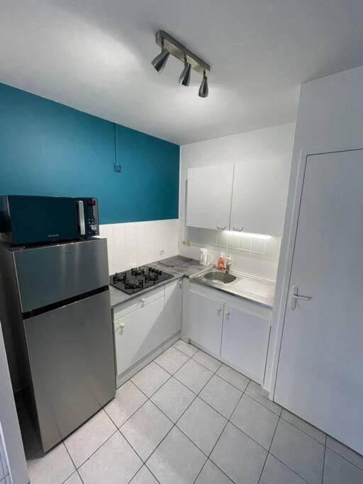 Maisonette Parking Prive Gratuit Doué-la-Fontaine Esterno foto