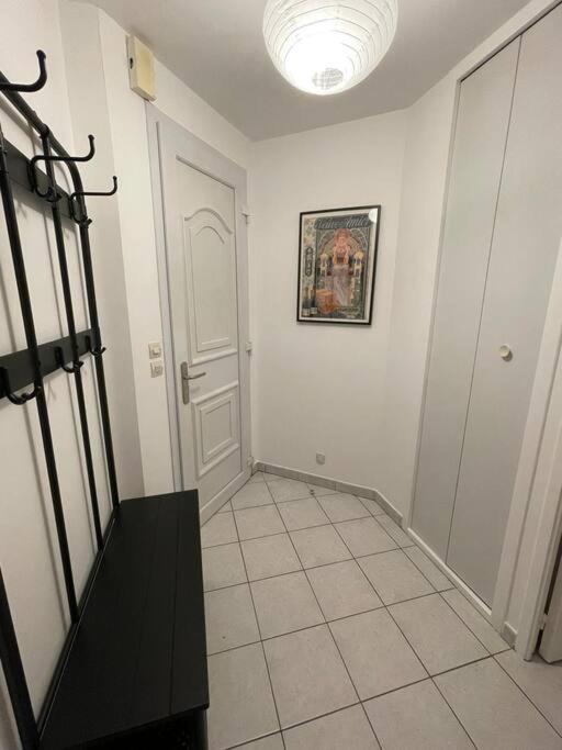 Maisonette Parking Prive Gratuit Doué-la-Fontaine Esterno foto