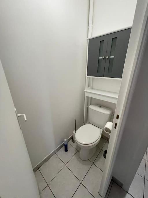 Maisonette Parking Prive Gratuit Doué-la-Fontaine Esterno foto